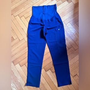 FIGS maternity scrub pants